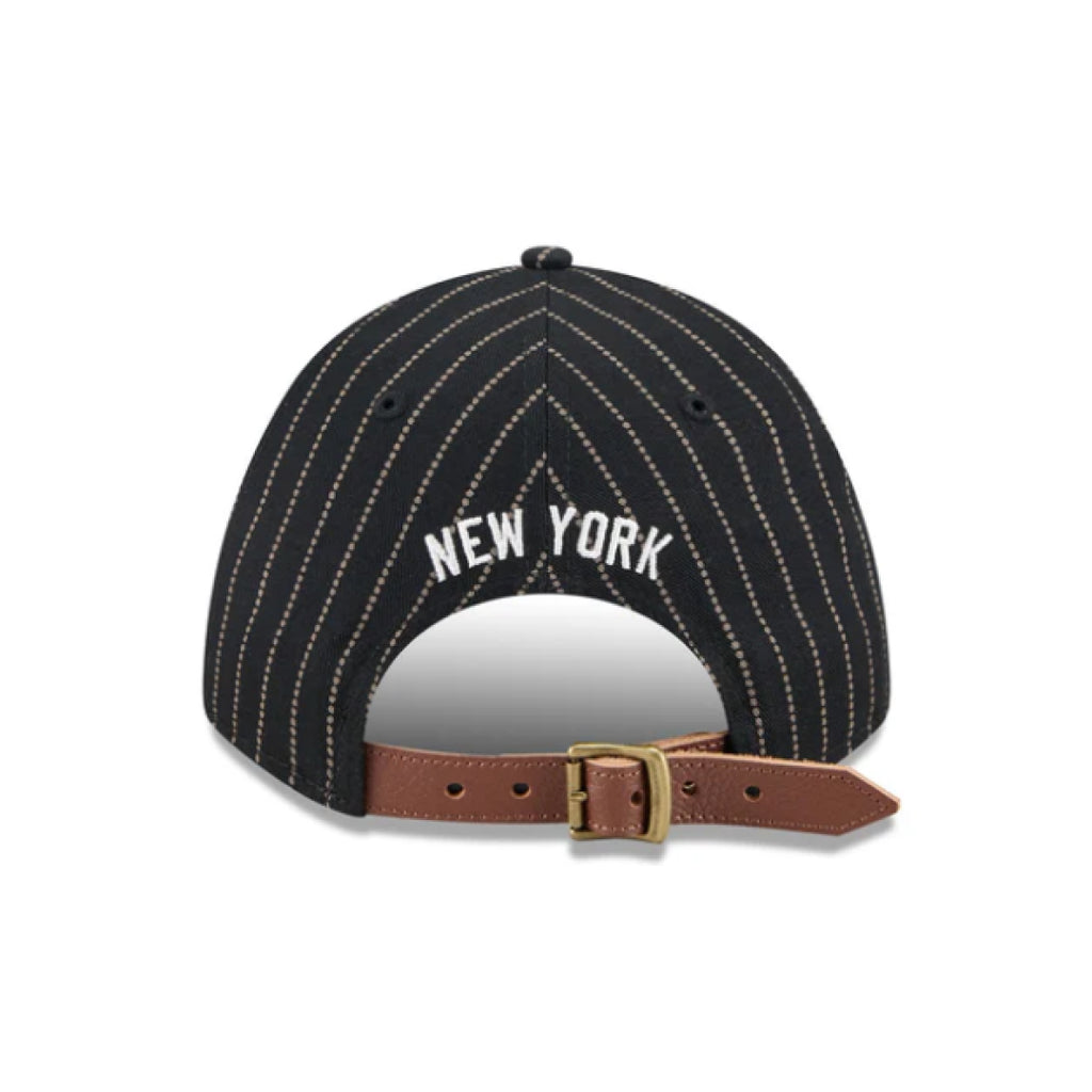 New York Yankees Dotted Pinstripe 9FORTY M-Crown A-Frame Adjustable Cap