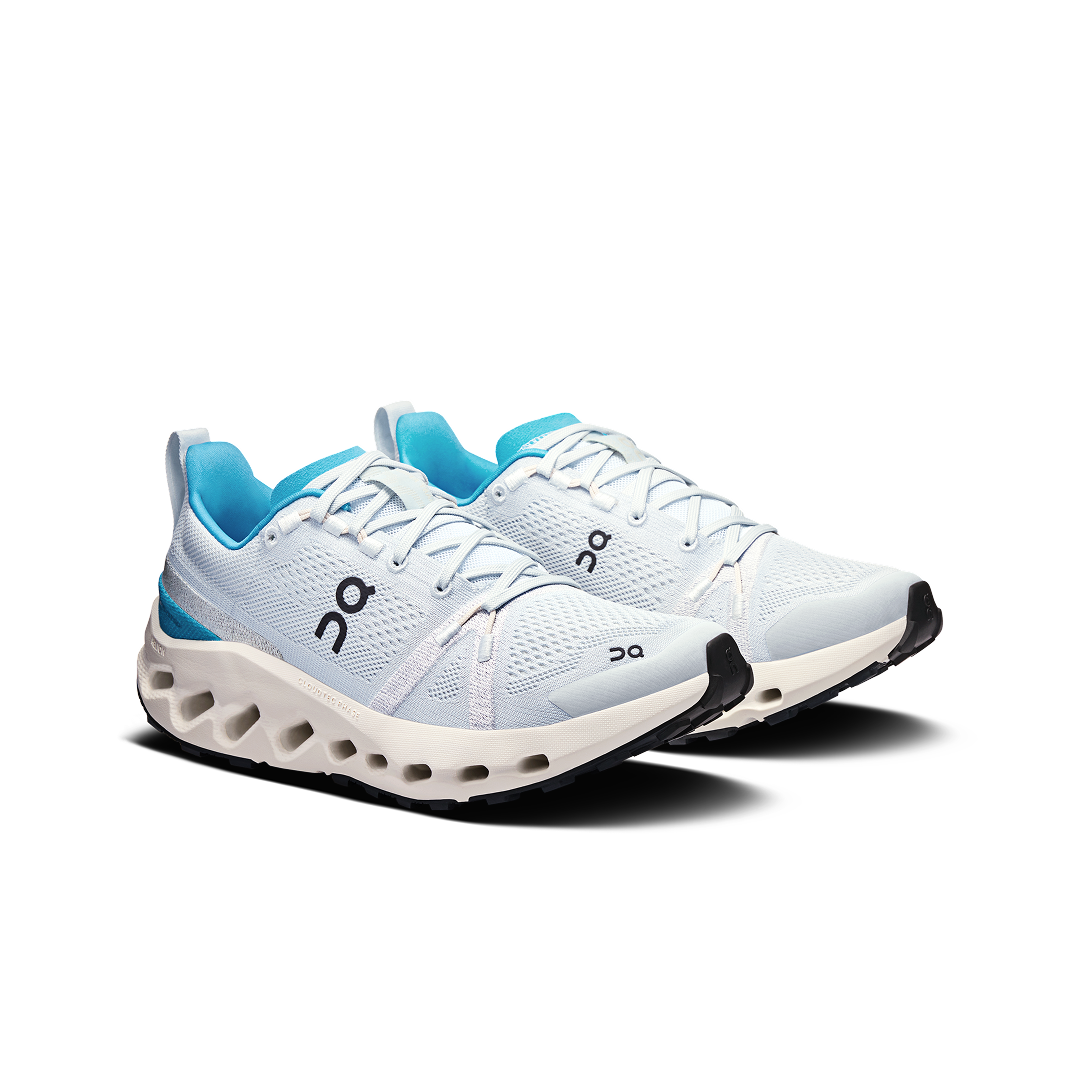 On Cloudsurfer Trail Arctic Ivory