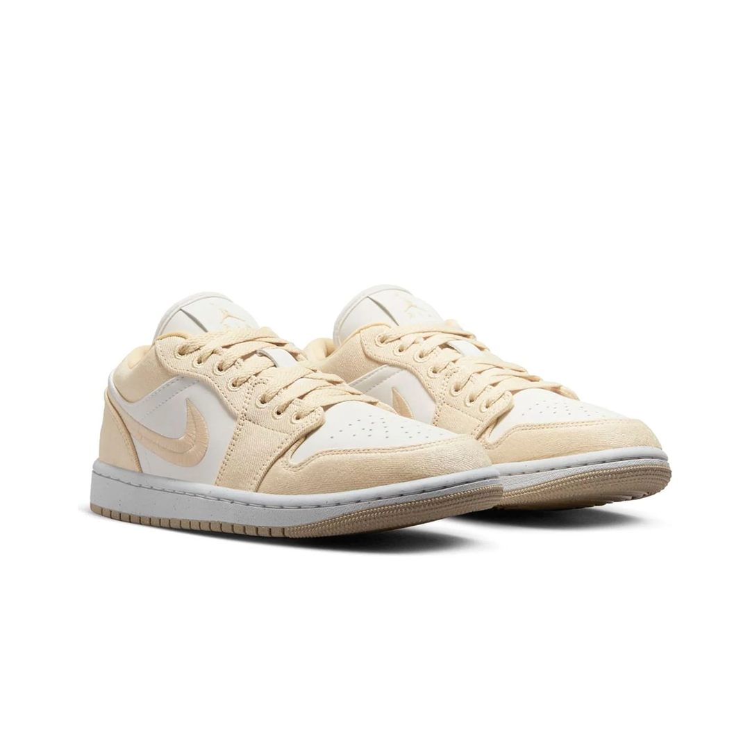 Air Jordan 1 Low WMNS "Team Gold / Sail"
