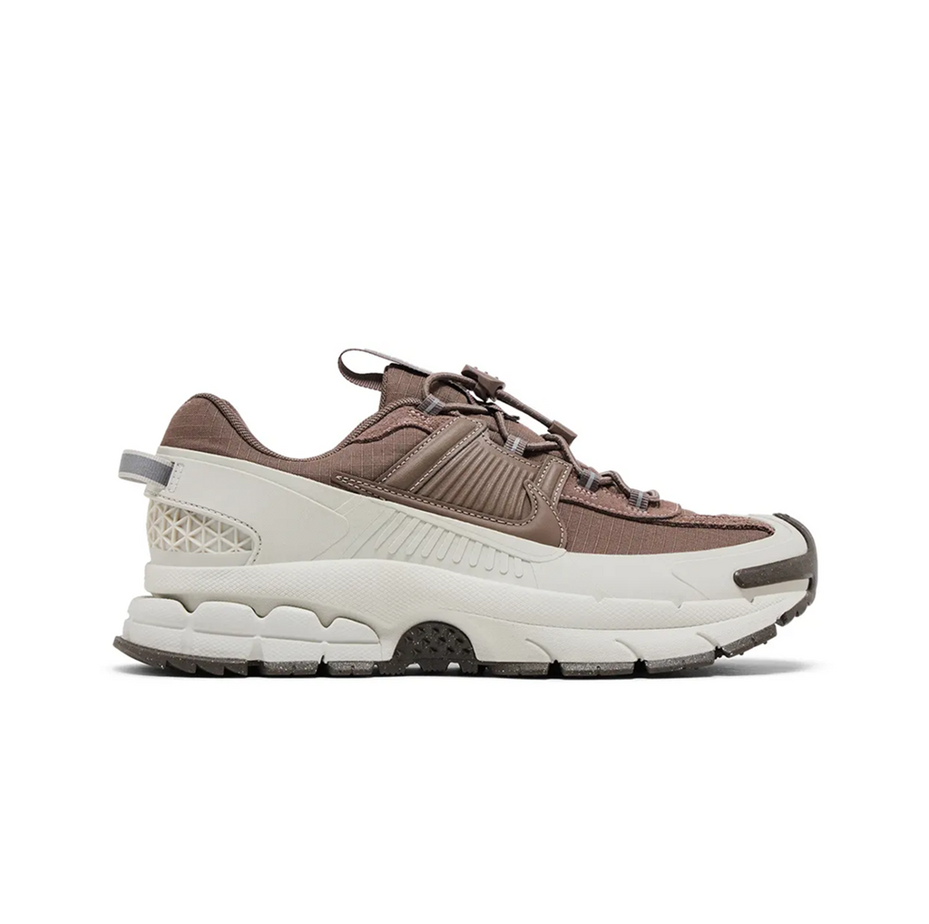 Nike Wmns Zoom Vomero Roam 'Light Bone Mink Brown'