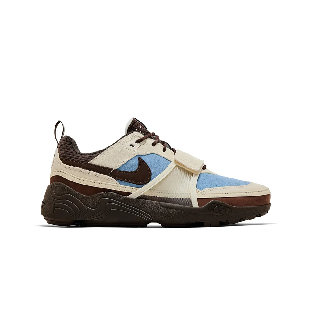 Travis Scott x Nike Zoom Field Jaxx 'Leche Blue'