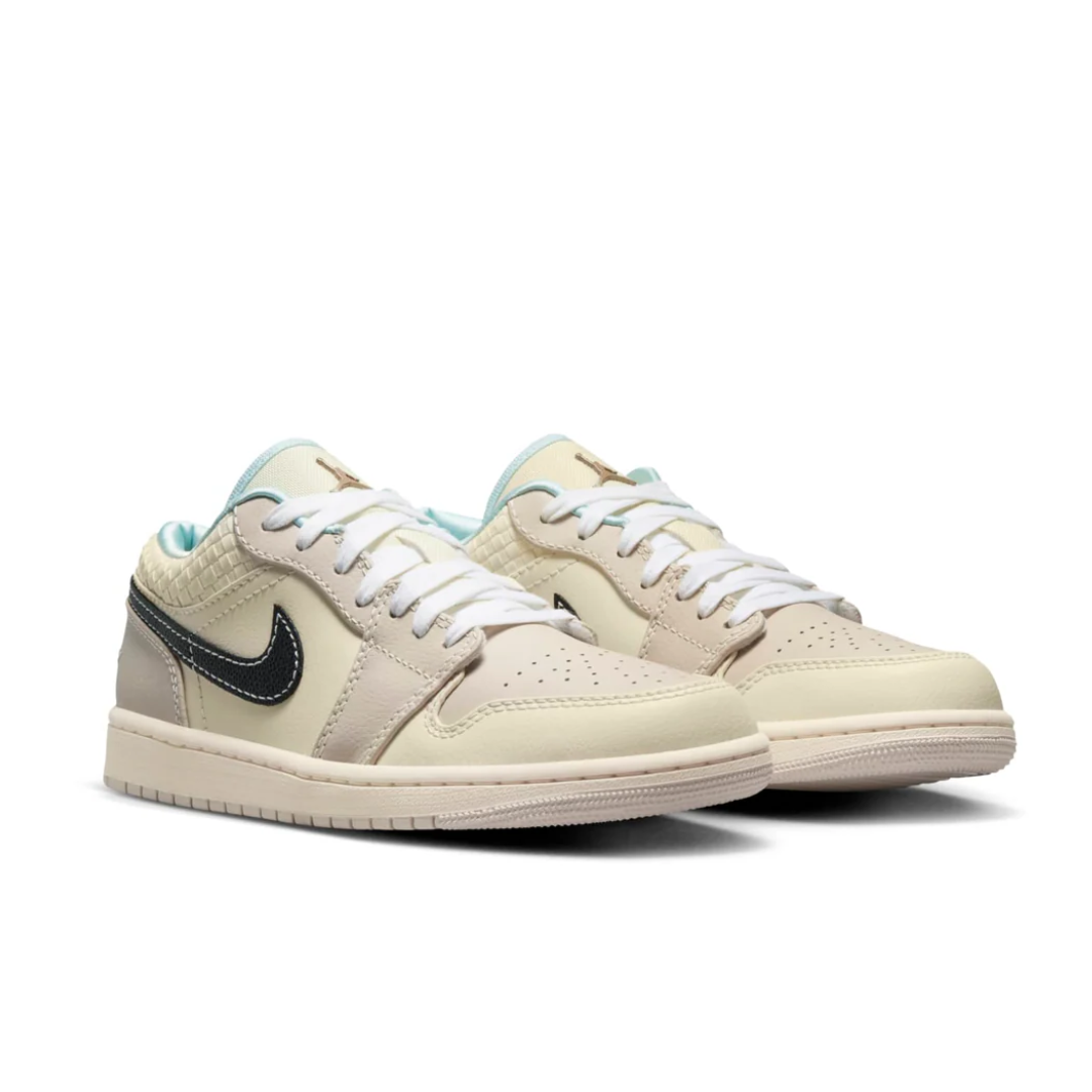 Nike Air Jordan 1 Low 'Sanddrift'