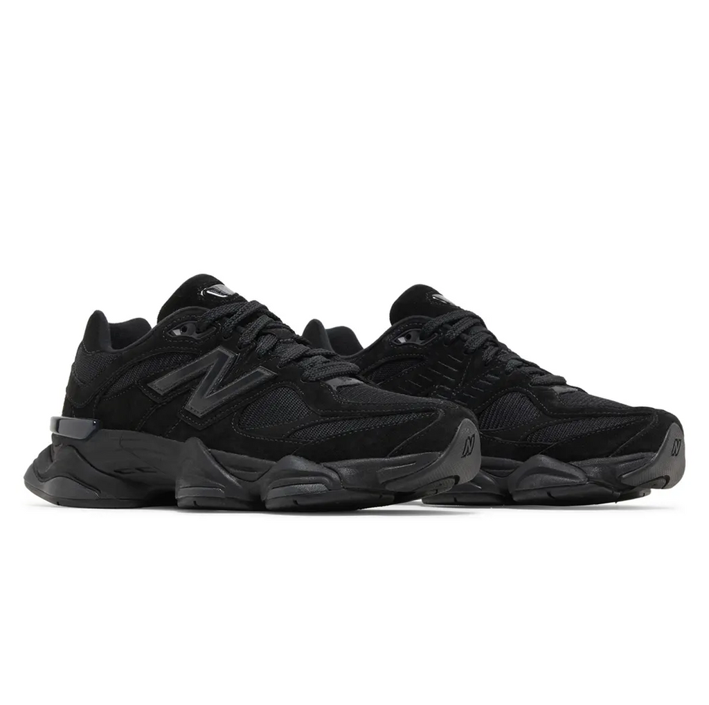 New Balance 9060 Triple Black