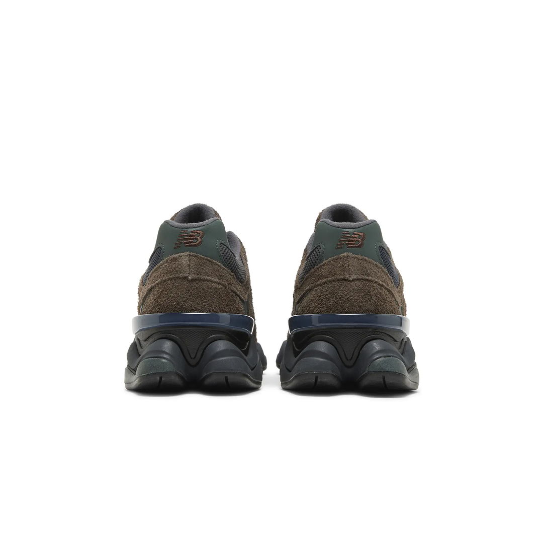 New Balance 9060 Beef & Broccoli